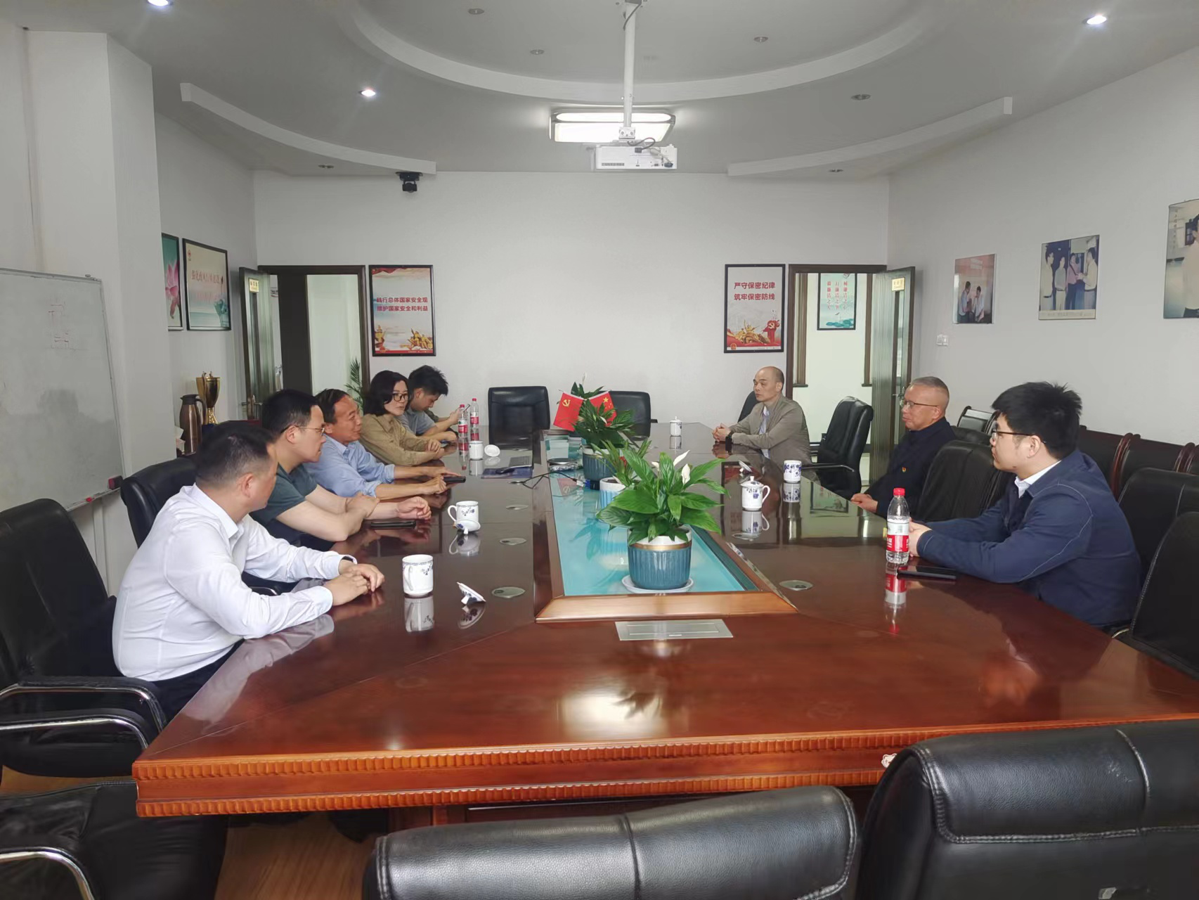 Deputy Minister of Organization Department of Anqing Municipal Committee visited the company for investigation
